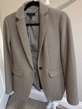 Ann Taylor tan & brown blazer